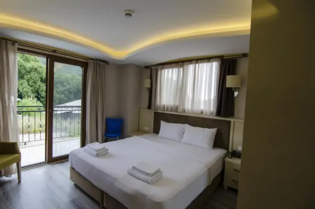 Deluxe Çift Kişilik Oda - Balkonlu