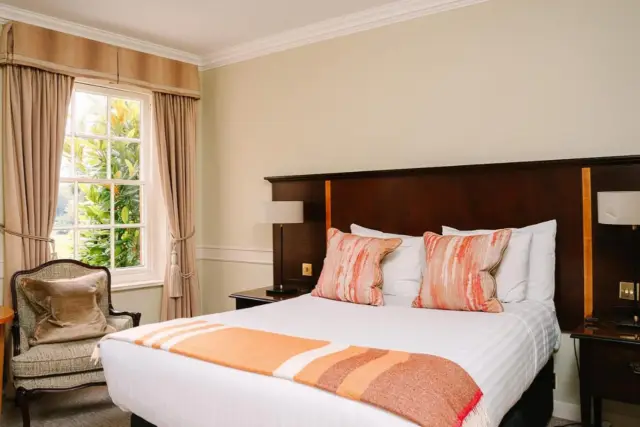 Mansion House Comfy
