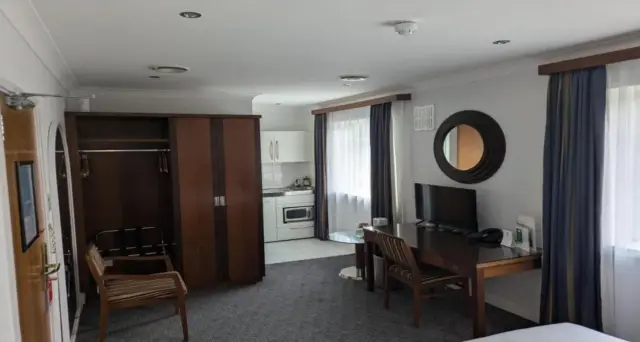 Executive Studio with Double Bed - Non-Smoking