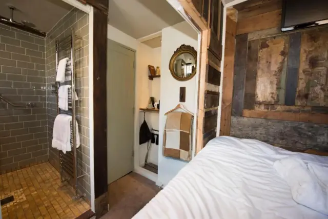 Single Room with Garden View
