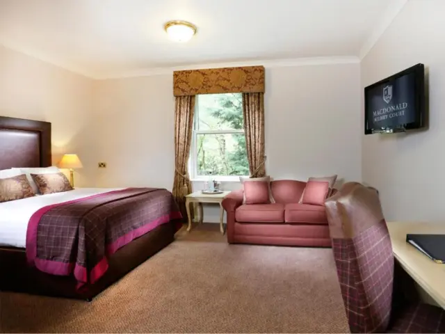 Standard Family Room