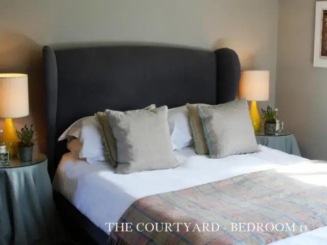 Very Comfy King Courtyard