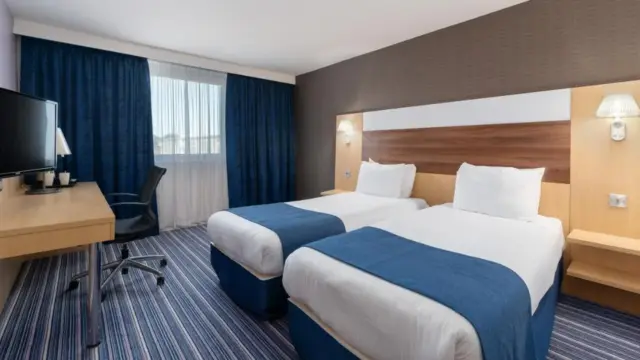 Standard Room with Free Hot Breakfast