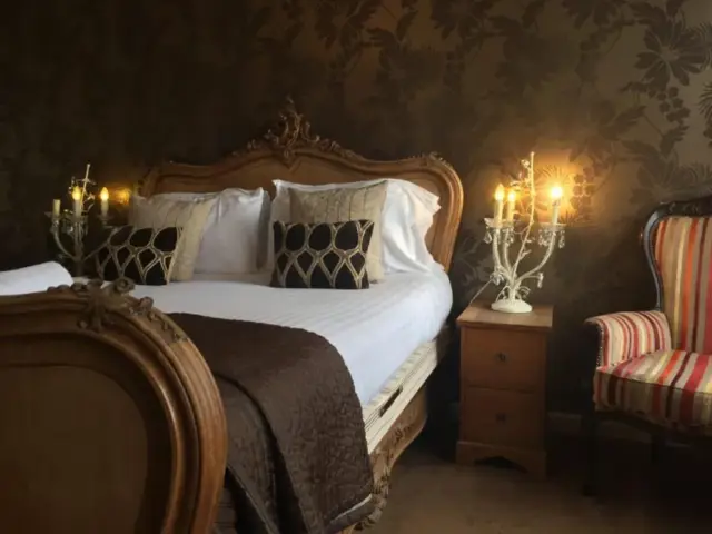King Suite
