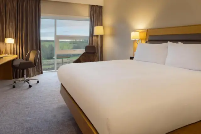 Countryside King Deluxe Room