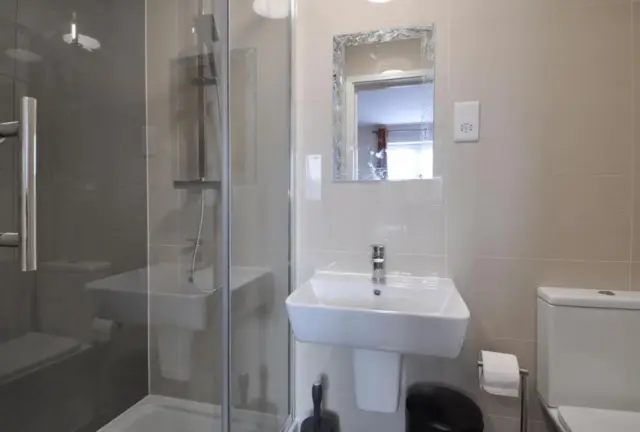 Deluxe Double Room (Aircon subject to availability)