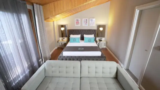 King Suite
