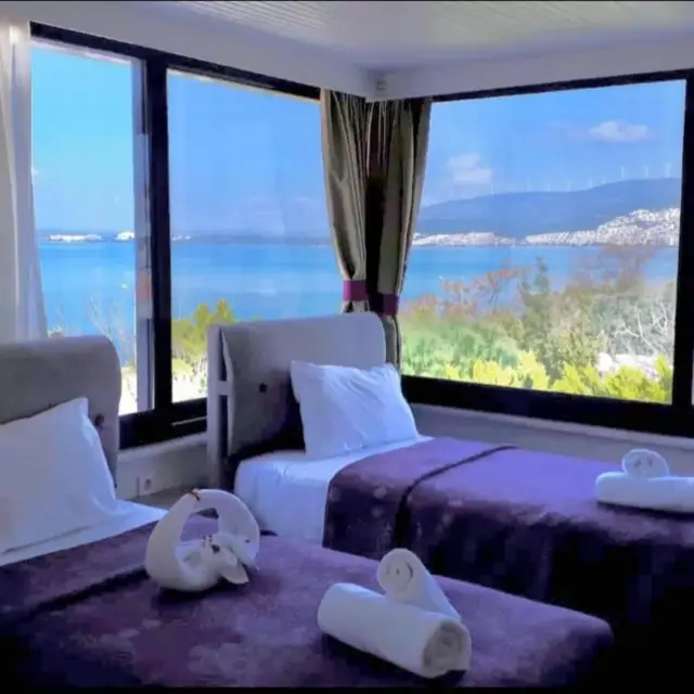 Triple Room with Sea View