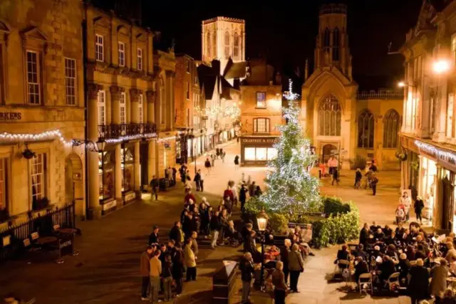 Christmas Guided Walking Tour in York