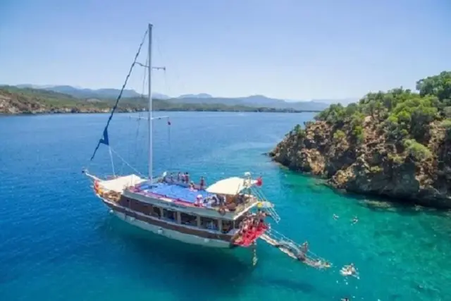 Marmaris Tekne Turu, Barbekü Öğle Yemeği, Sınırsız Alkolsüz İçecekler