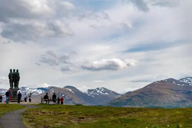 Loch Ness, Glencoe and The Scottish Highlands Tour from Edinburgh