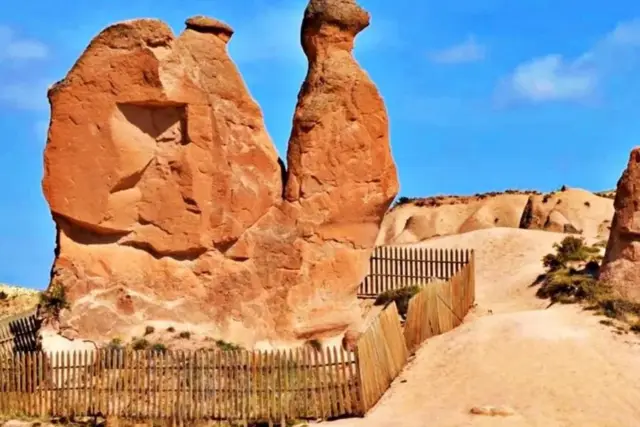 الجولتان الحمراء والخضراء في كابادوكيا في يوم واحد مع الغداء