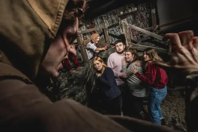 Admission to Edinburgh Dungeon