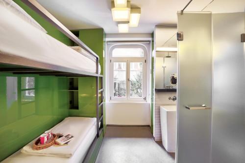 Standard Twin Room with Private Bathroom and Shared WC