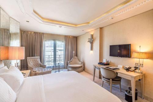 Deluxe King Oda - Şehir Manzaralı