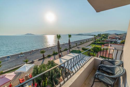 Çift Kişilik Oda - Deniz Manzaralı