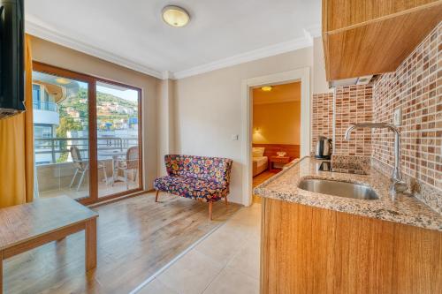 Tek Yatak Odalı Daire - Bahçe Manzaralı Balkon