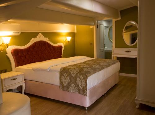 with Terrace Deluxe Suite