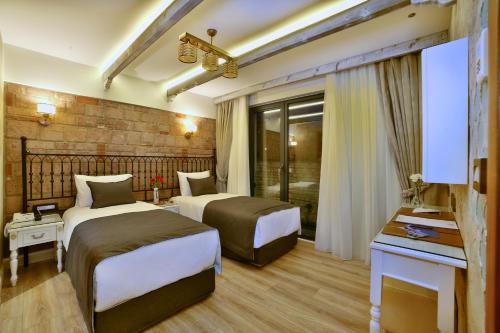 Junior Suite - Garden View